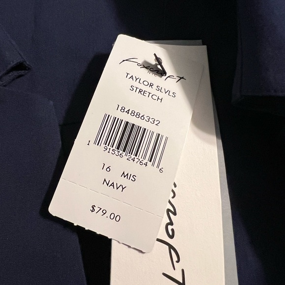 NWT Foxcroft Taylor Stretch Non-Iron Sleeveless Navy shirt - Picture 4 of 6